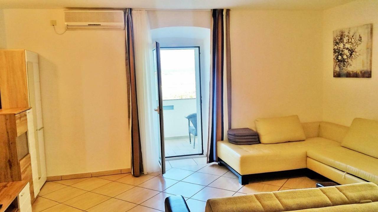 מאלינסקה Obala Apartment & Studios מראה חיצוני תמונה